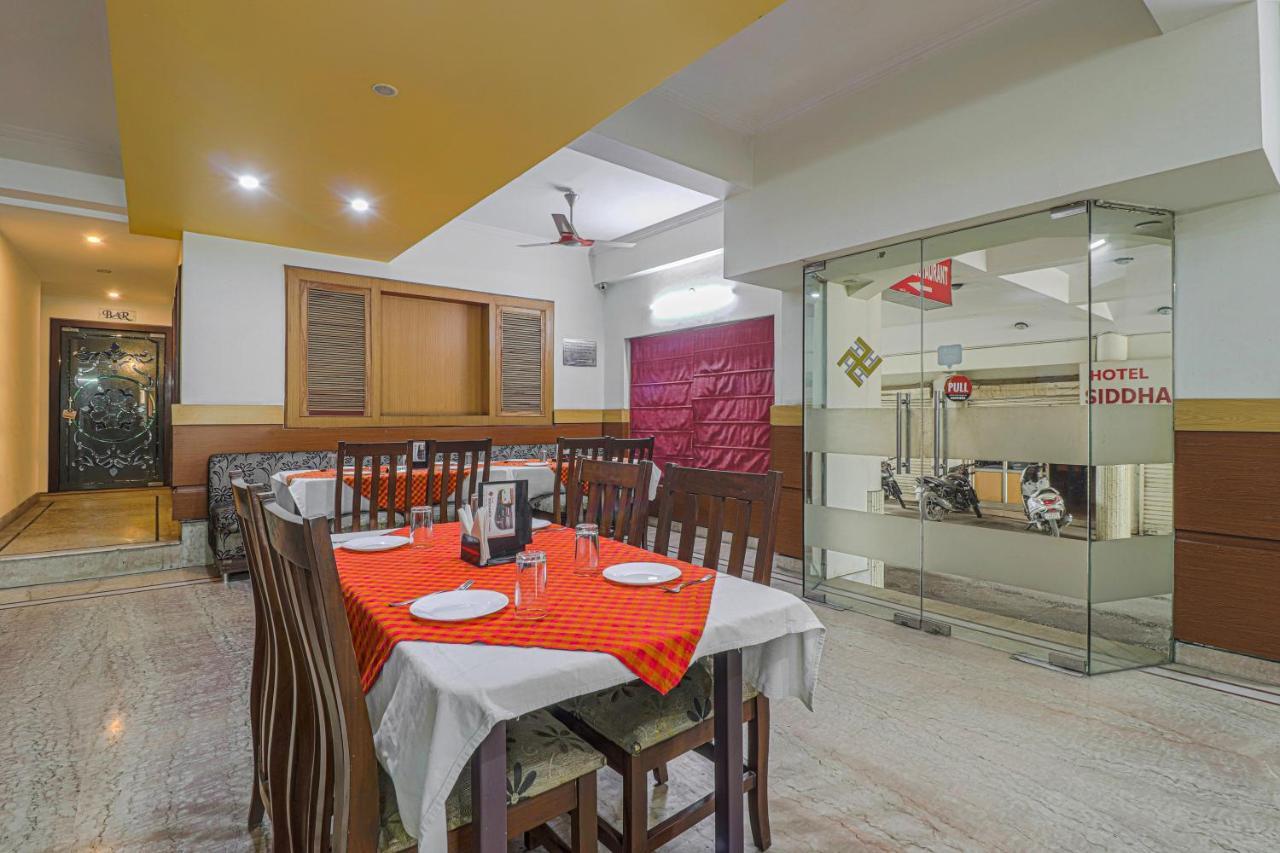 Hotel Siddharth Dehradun Zewnętrze zdjęcie