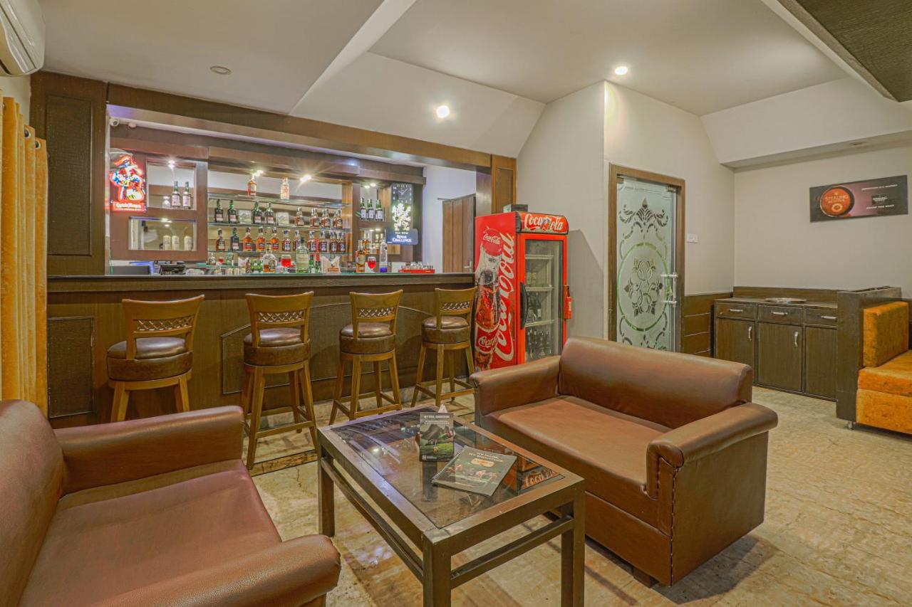 Hotel Siddharth Dehradun Zewnętrze zdjęcie